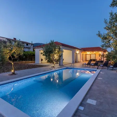 Mamma Mia 别墅 Kaštela