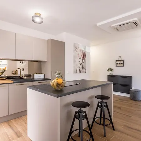 Mamma Mia * Kaštela